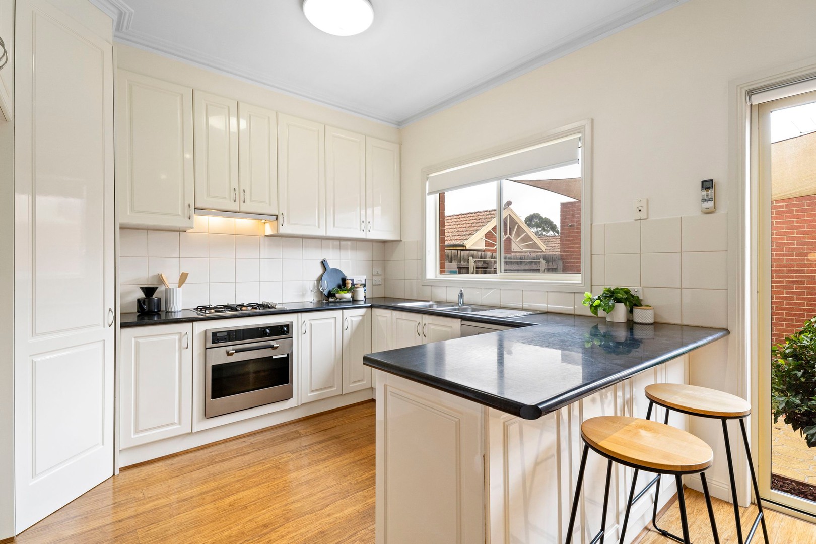1/6 Salter Street, Essendon, VIC 3040, Essendon - Thumbnail 6