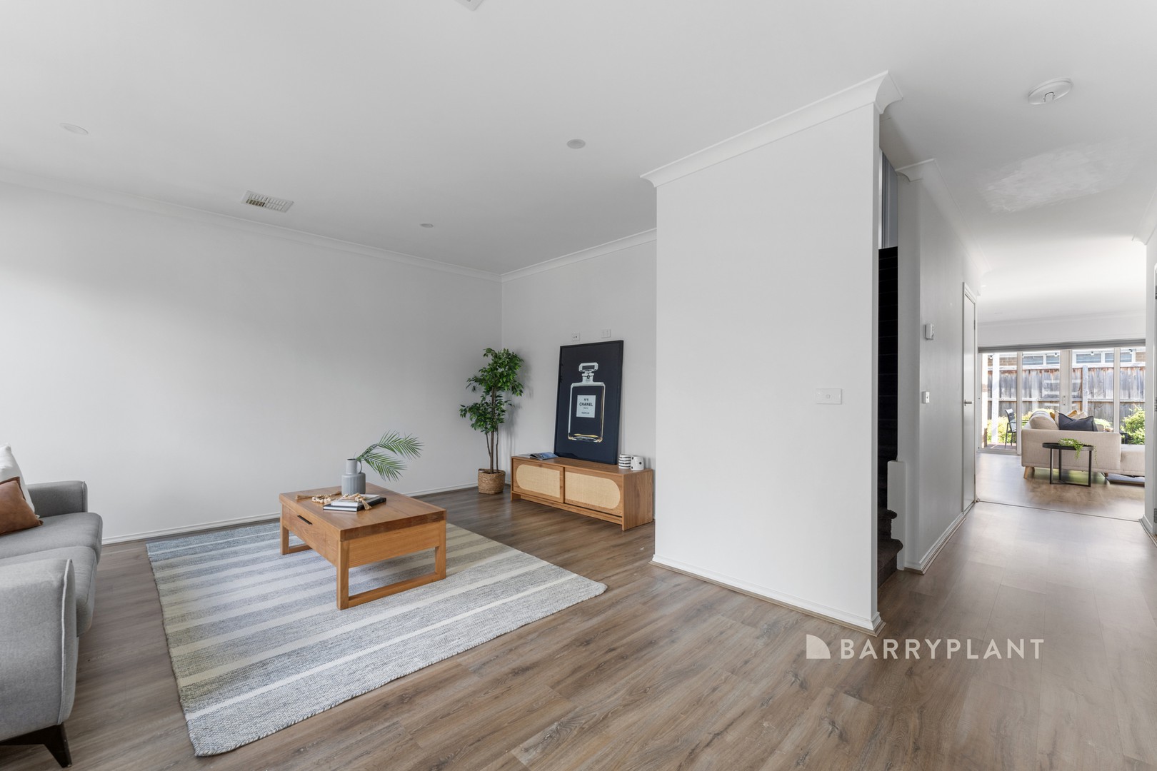 1/6 Tyrell Place, Berwick, VIC 3806, Berwick - Thumbnail 3