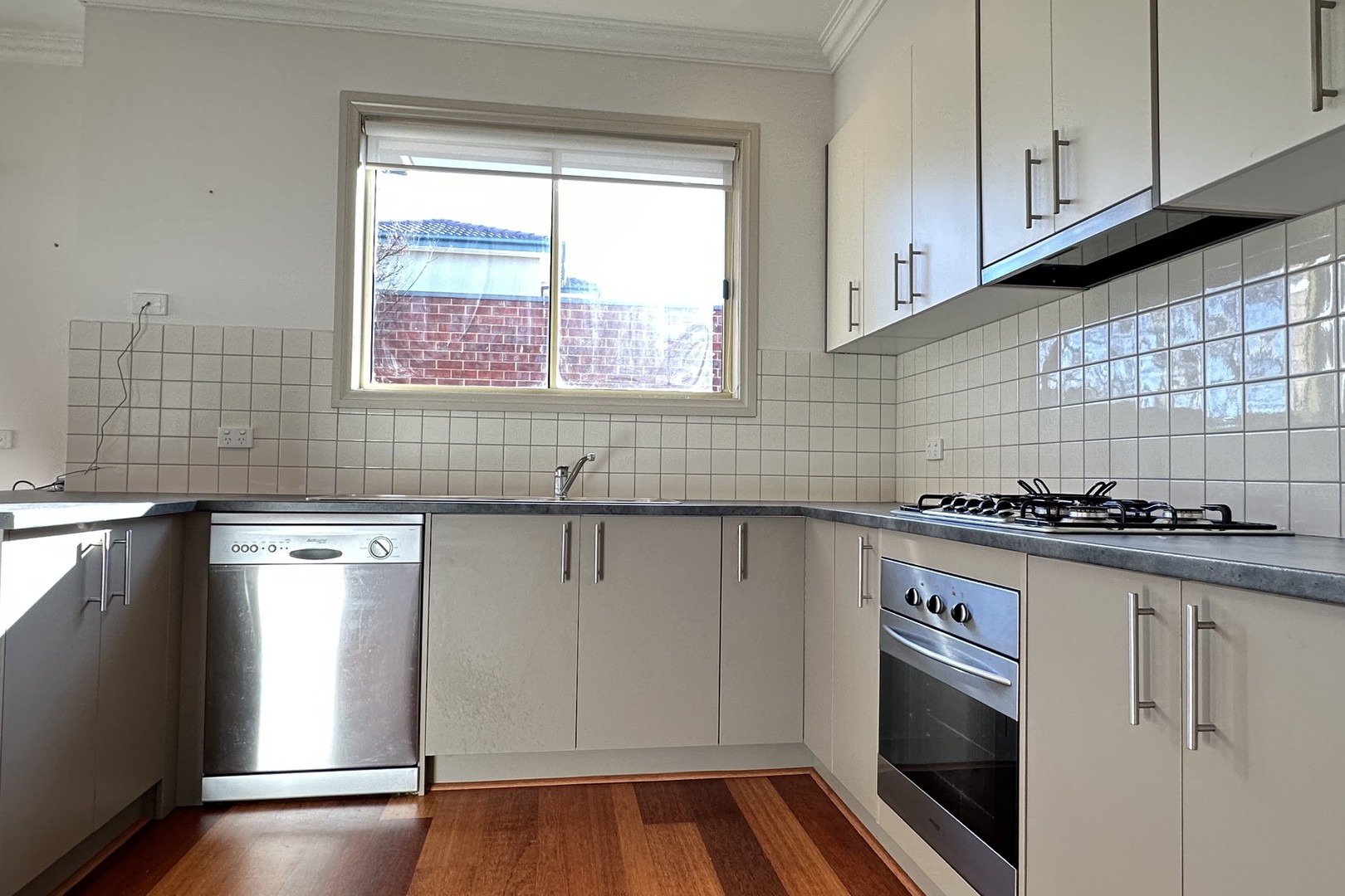 1/6 Waratah Street, Thomastown, VIC 3074, Thomastown - Thumbnail 3