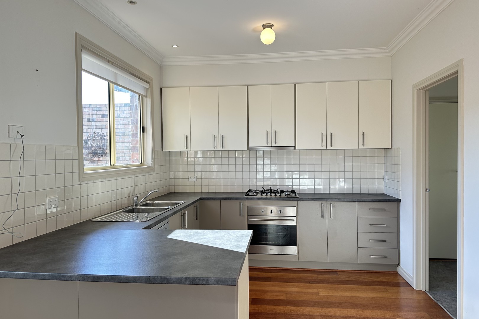 1/6 Waratah Street, Thomastown, VIC 3074, Thomastown - Thumbnail 4