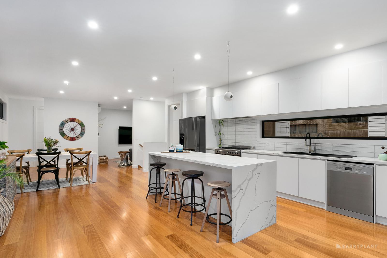 1/60 St Helena Road, Greensborough, VIC 3088 - Thumbnail 2 - 22/07/2024