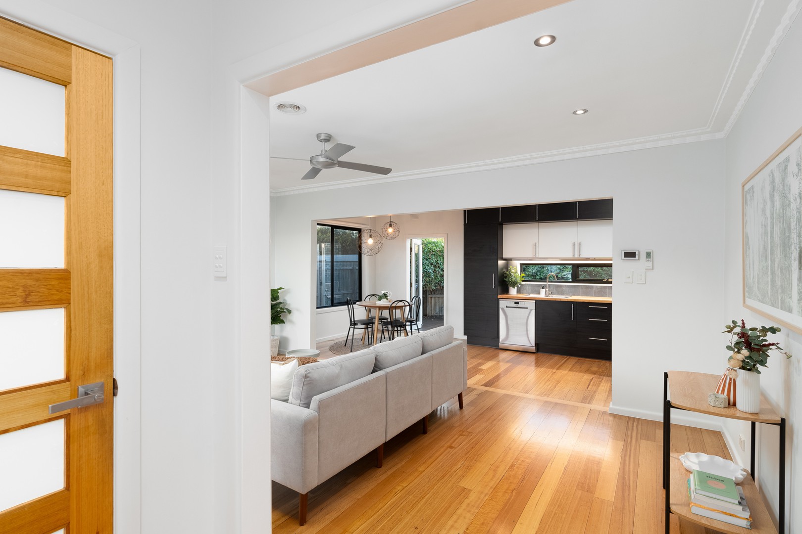 1/60 West Fyans Street, Newtown, VIC 3220, Newtown - Thumbnail 4