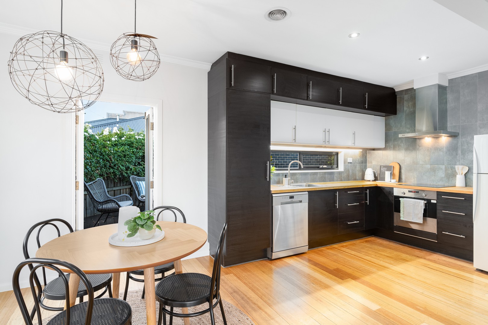 1/60 West Fyans Street, Newtown, VIC 3220, Newtown - Thumbnail 8