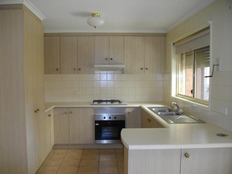1/60 Wood Street, Preston, VIC 3072, Preston - Thumbnail 2