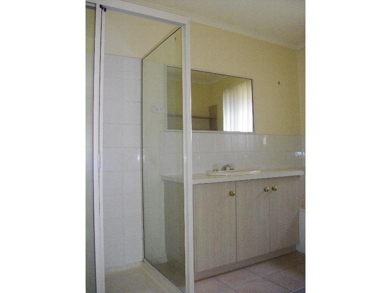 1/60 Wood Street, Preston, VIC 3072, Preston - Thumbnail 3