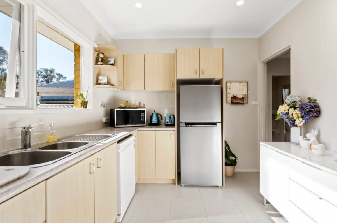 1/61 Churinga Avenue, Mitcham, VIC 3132, Mitcham - Thumbnail 3