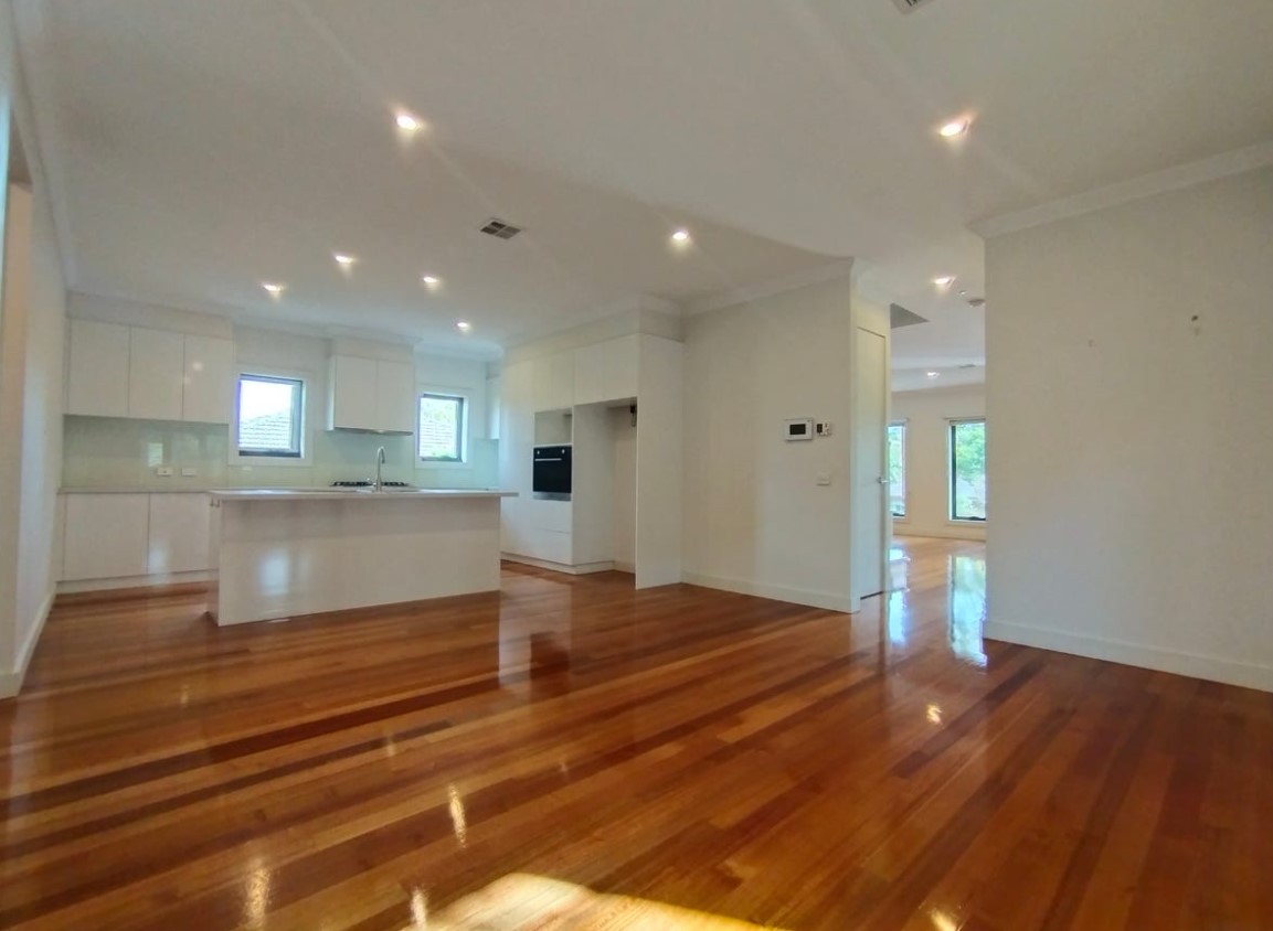 1/61 Park Road, Surrey Hills, VIC 3127, Surrey Hills - Thumbnail 3