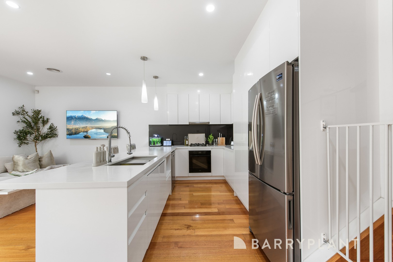 1/62 Blenheim Road, Newport, VIC 3015, Newport - Thumbnail 7