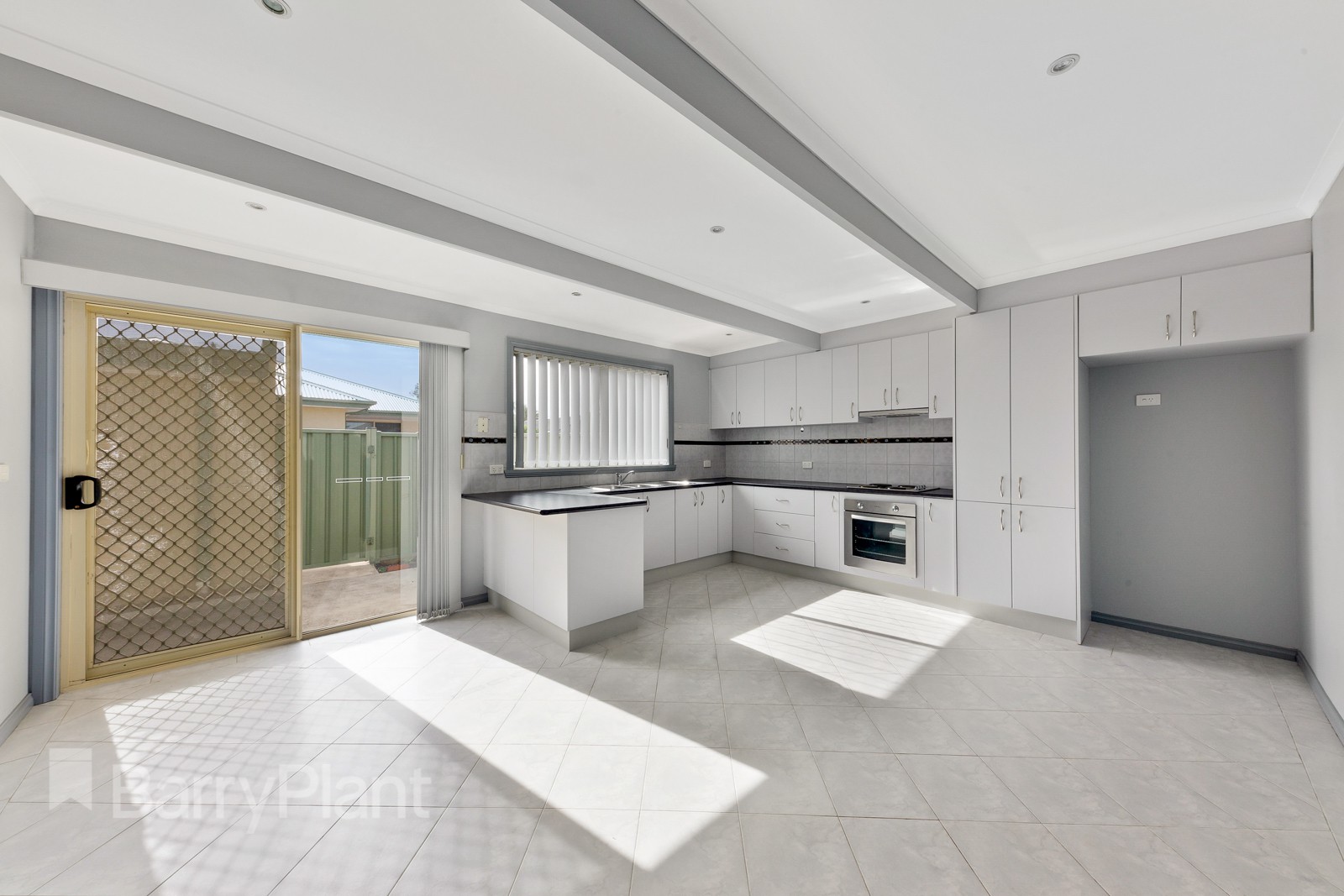 1/63 Lester Avenue, St Albans, VIC 3021, St Albans - Thumbnail 5