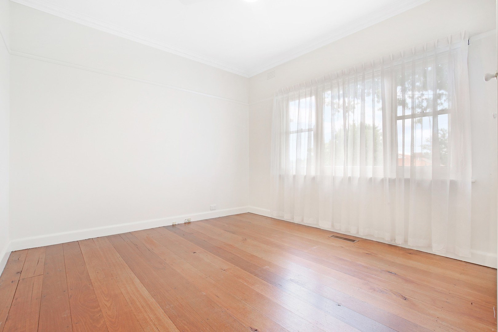 1/64 Ferguson Street, Macleod, VIC 3085, Macleod - Thumbnail 5