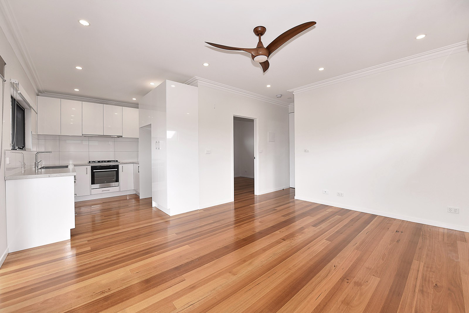 1/64 Melville Road, Brunswick West, VIC 3055