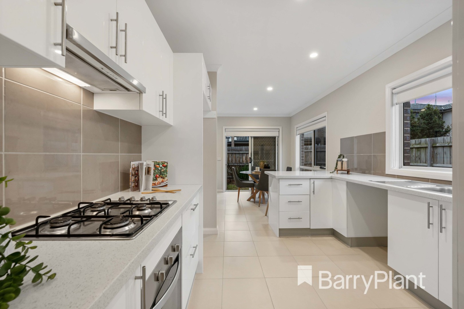 1/64 Station Avenue, St Albans, VIC 3021, St Albans - Thumbnail 6