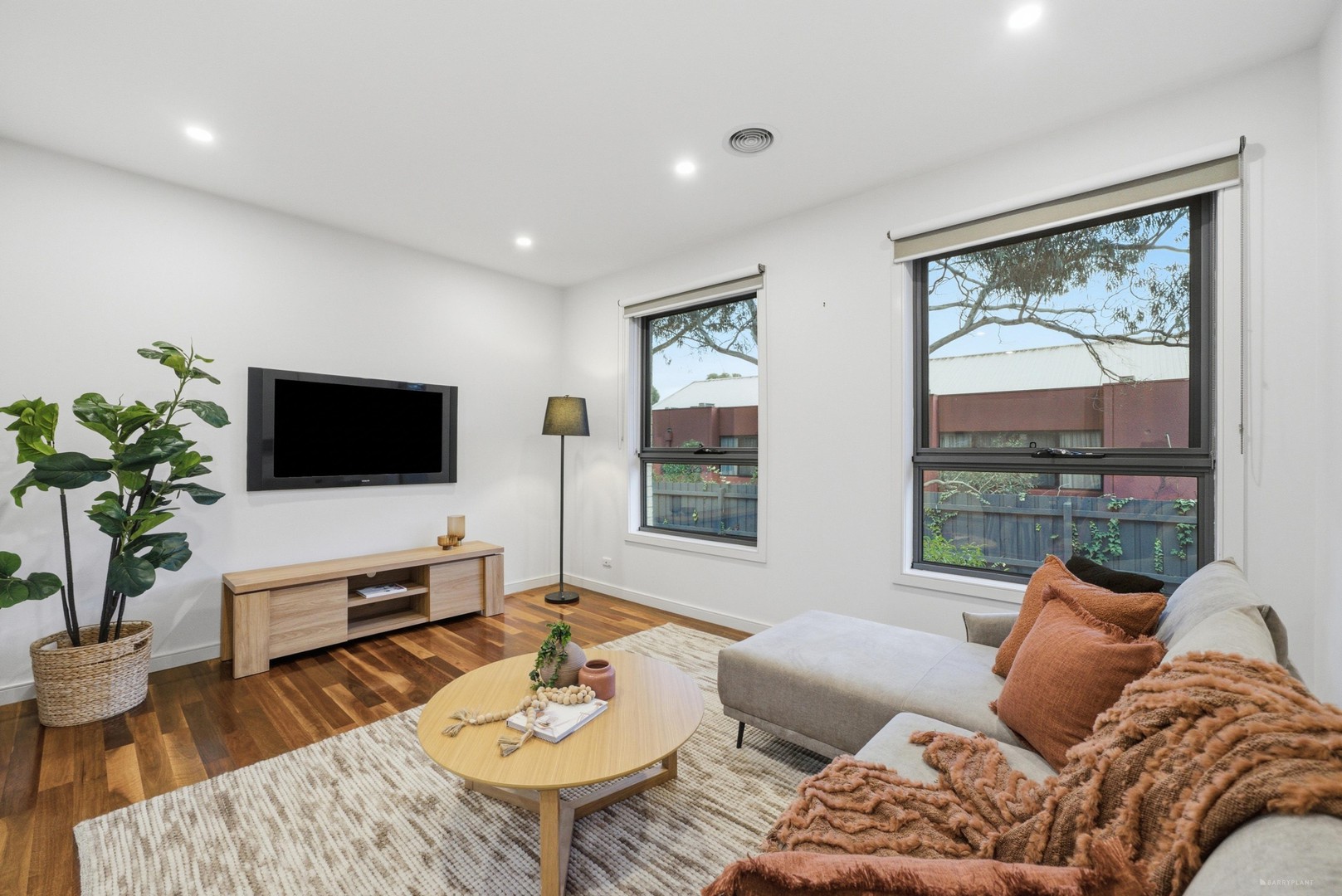 1/667 Whitehorse Road, Mitcham, VIC 3132 - Thumbnail 2 - 01/07/2026
