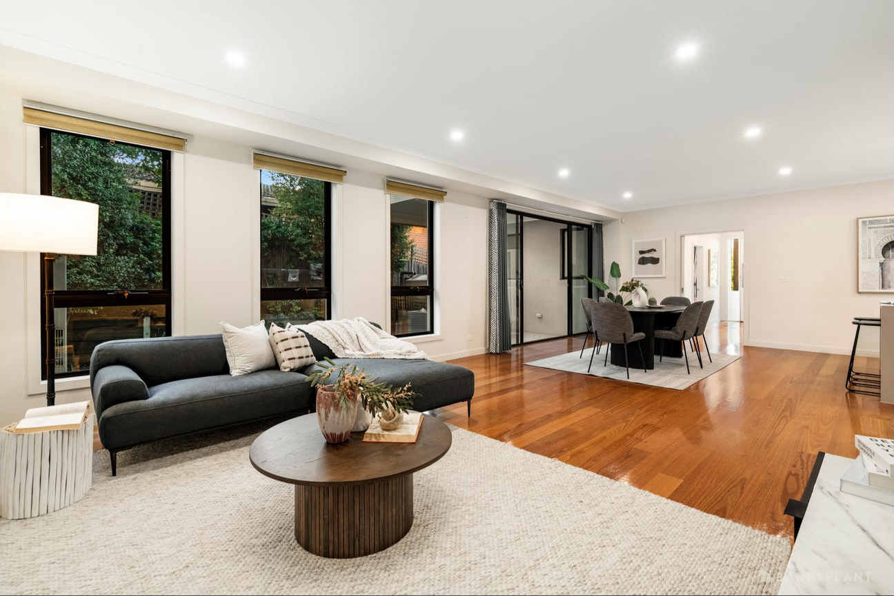 1/68 Saxonwood Drive, Doncaster East, VIC 3109 - Thumbnail 2 - 04/11/2024