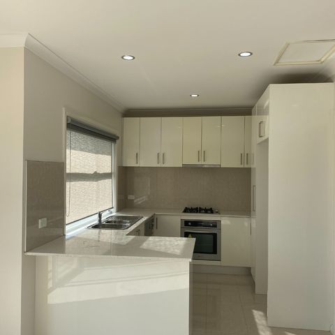 1/69 Cuthbert Street, Broadmeadows, VIC 3047, Broadmeadows - Thumbnail 2