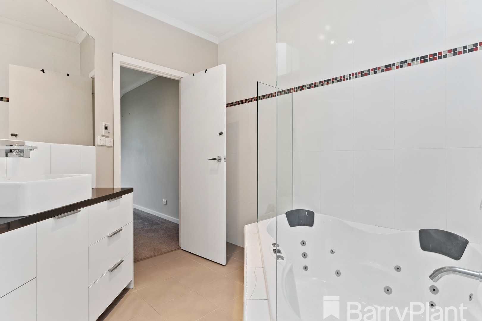 1/69 Gillies Street South, Alfredton, VIC 3350, Alfredton - Thumbnail 8