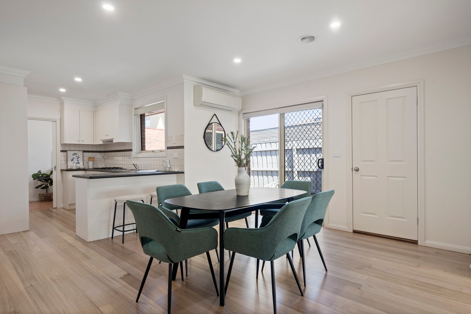 1/69 Mcintosh Street, Airport West, VIC 3042, Airport West - Thumbnail 4