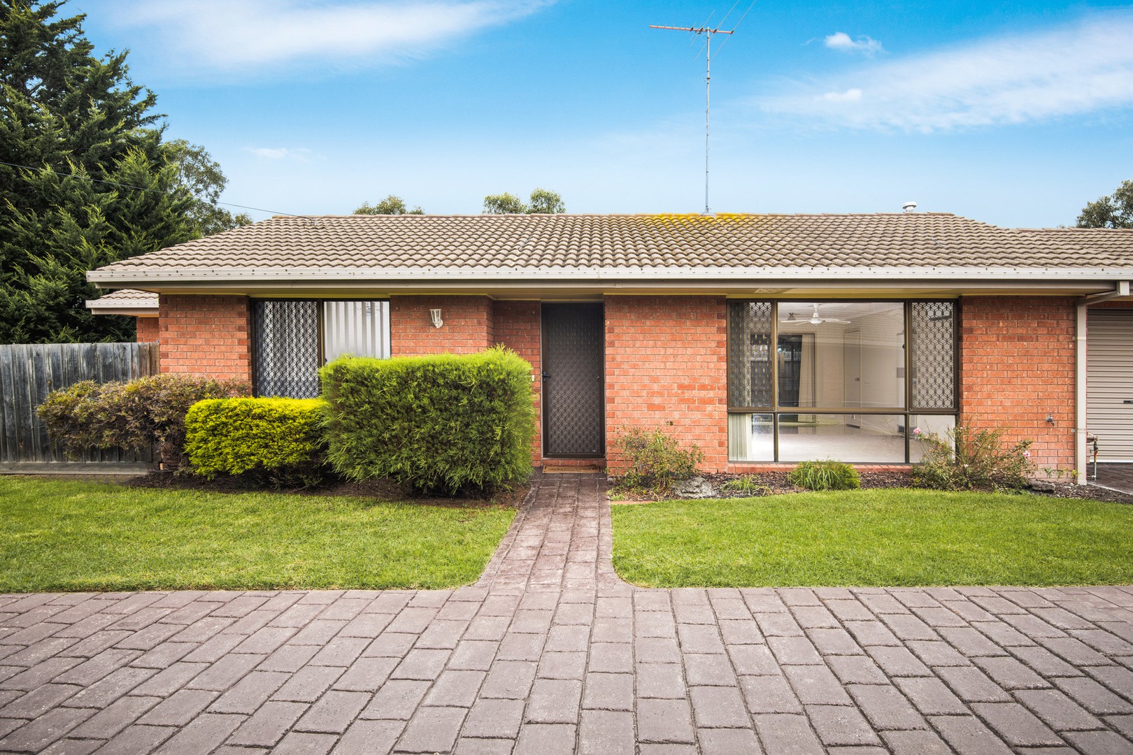 1/7-8 Camdell Court, Belmont, VIC 3216, Belmont - Thumbnail 2
