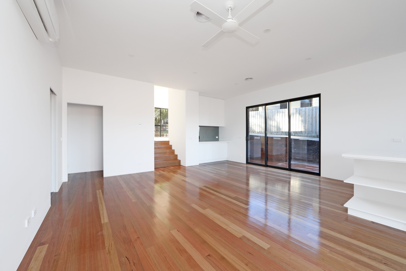 1/7 Blucher Street, Ferntree Gully, VIC 3156, Ferntree Gully - Thumbnail 3