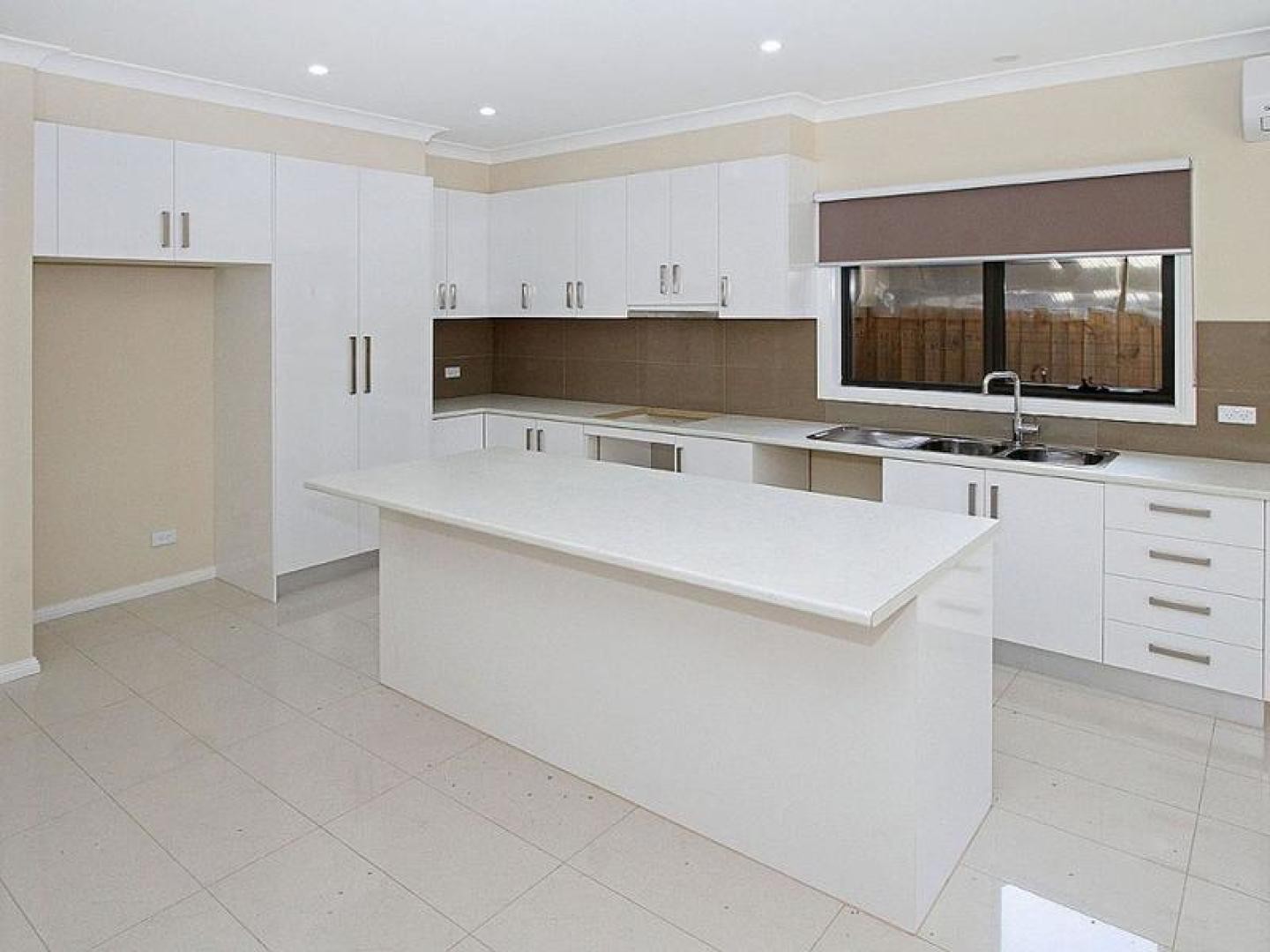 1/7 Doidge Street, Bundoora, VIC 3083 - Thumbnail 2 - 07/02/2025