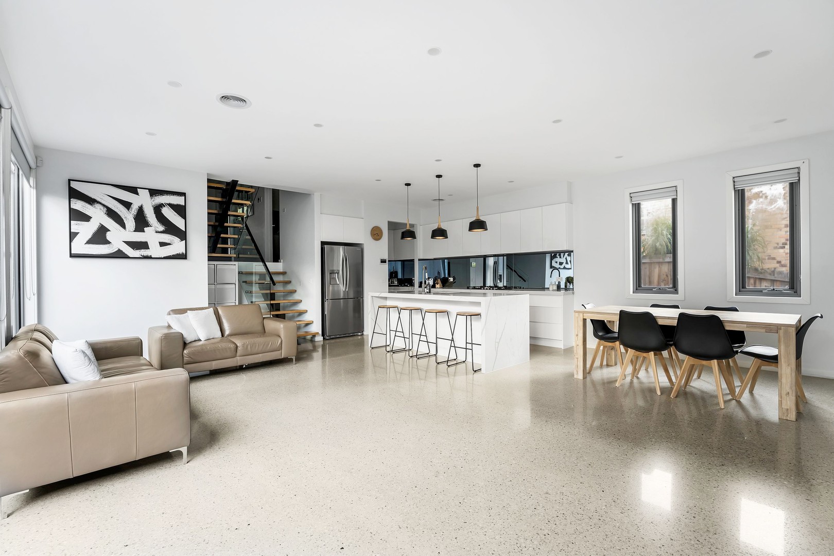 1/7 El Reno Crescent, Airport West, VIC 3042 - Thumbnail 2 - 07/09/2022