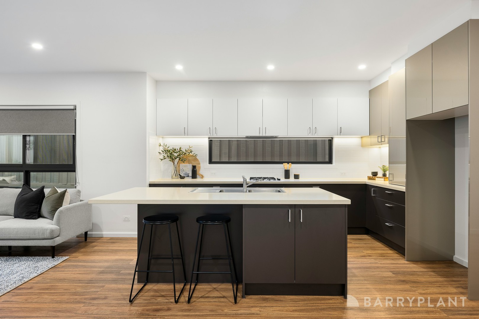 1/7 Joffre Street, Croydon, VIC 3136, Croydon - Thumbnail 2