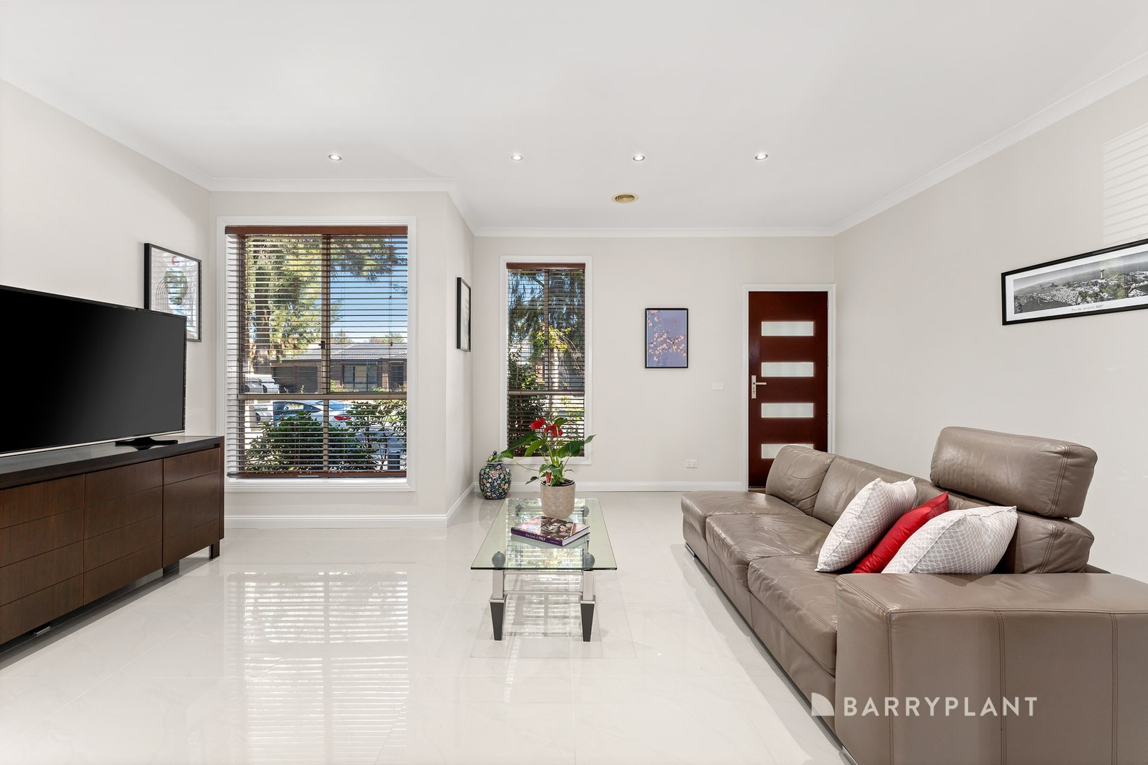 1/7 Kumara Circuit, South Morang, VIC 3752, South Morang - Thumbnail 3