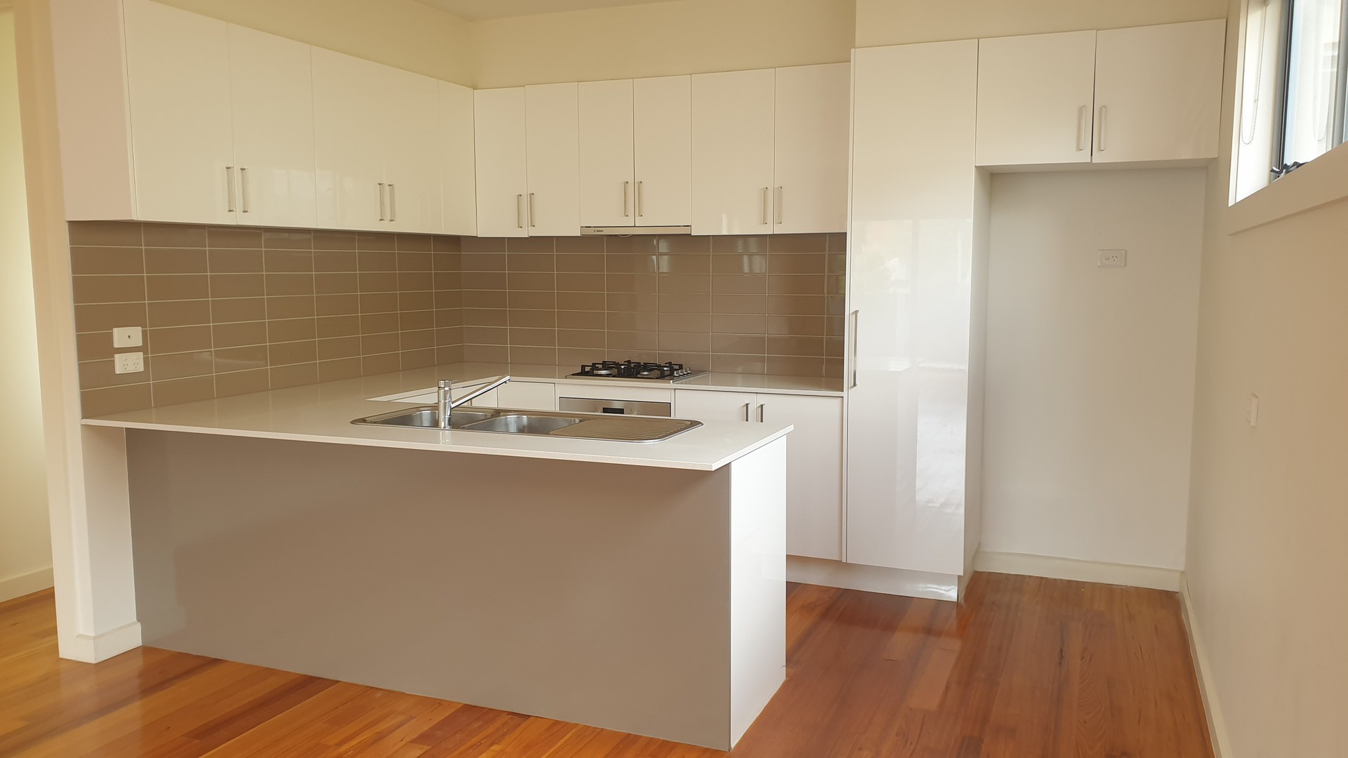 1/7 Luscombe Street, Brunswick, VIC 3056 - Thumbnail 2 - 11/11/2021