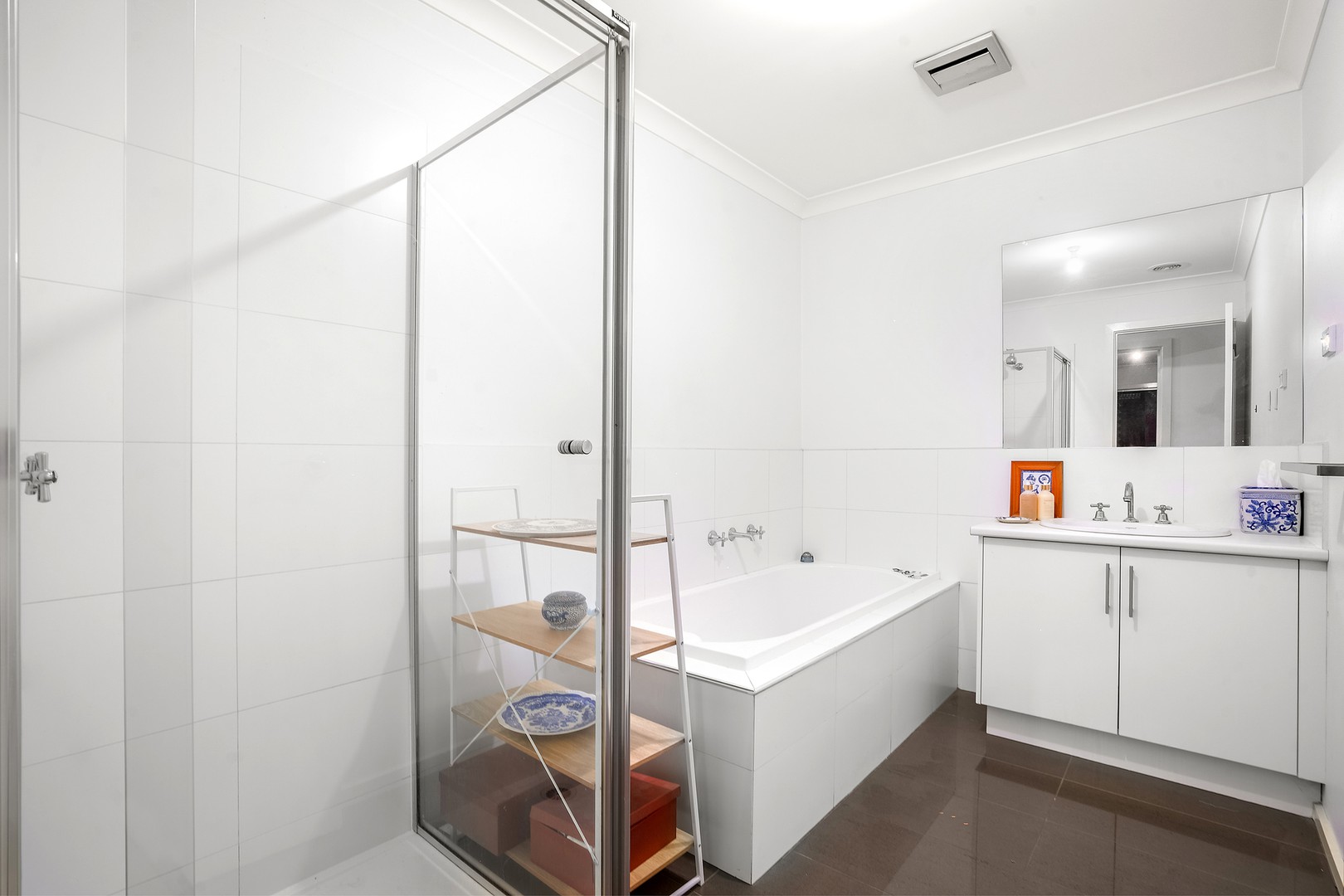 1/7 Neilson Street, Bayswater, VIC 3153, Bayswater - Thumbnail 3