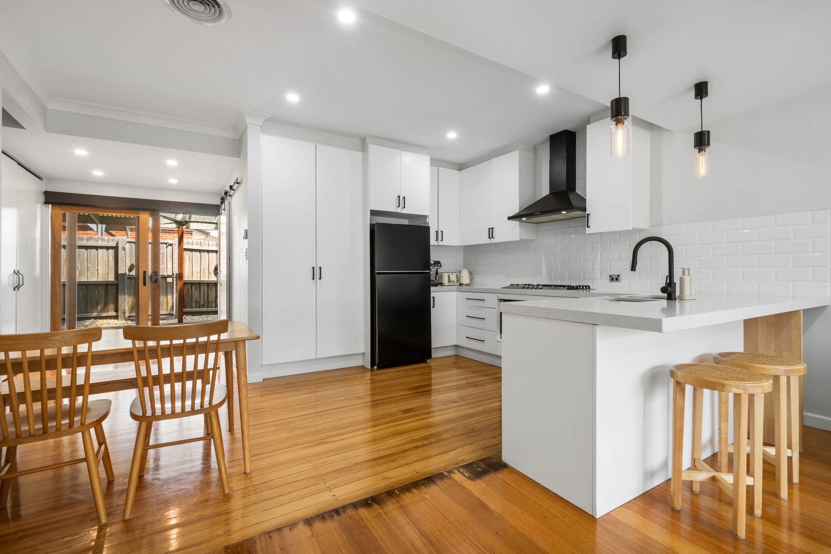 1/70 Vines Road, Hamlyn Heights, VIC 3215 - Thumbnail 2 - 07/02/2025