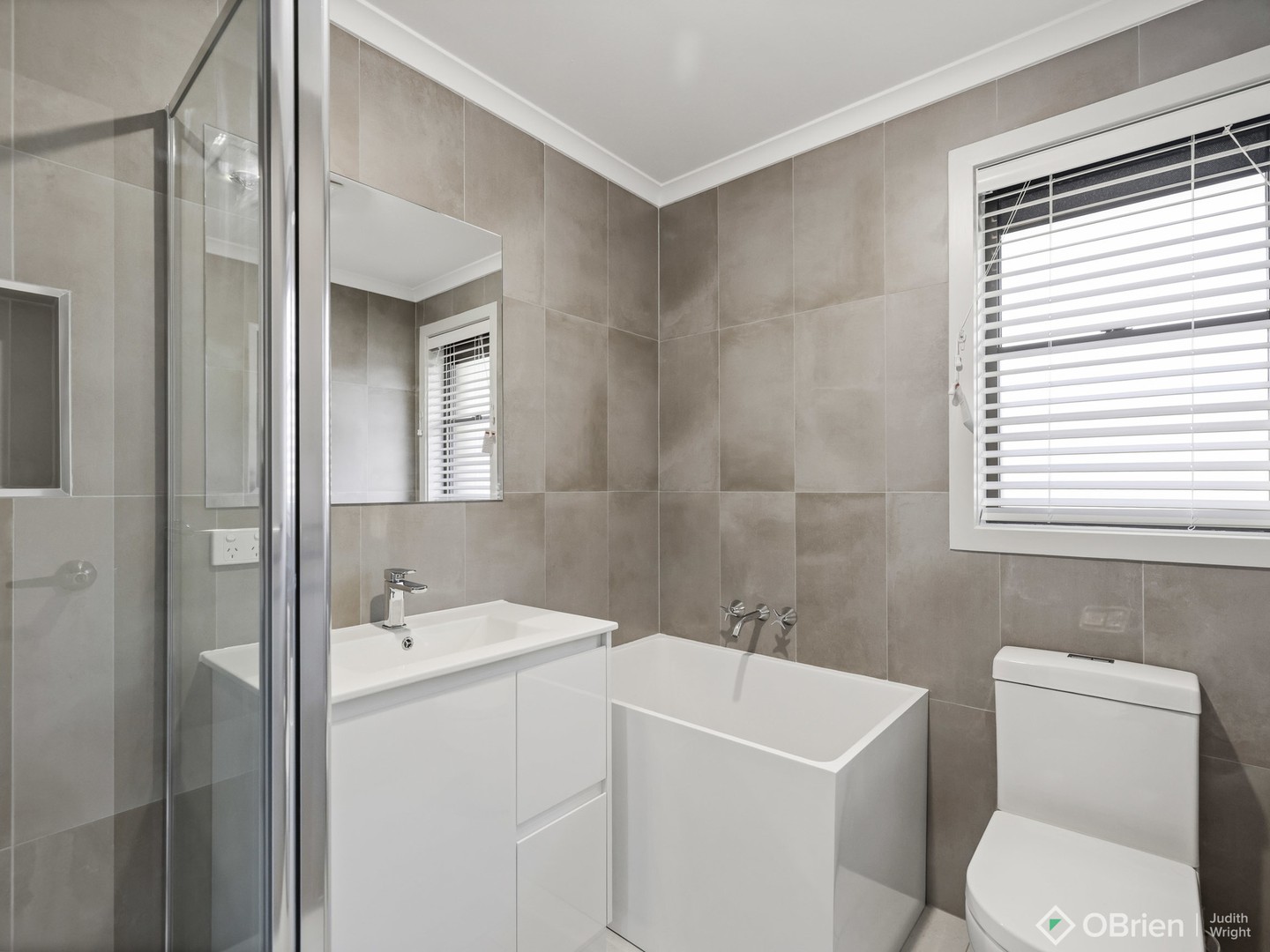 1/70 Walton Street, Cowes, VIC 3922, Cowes - Thumbnail 6