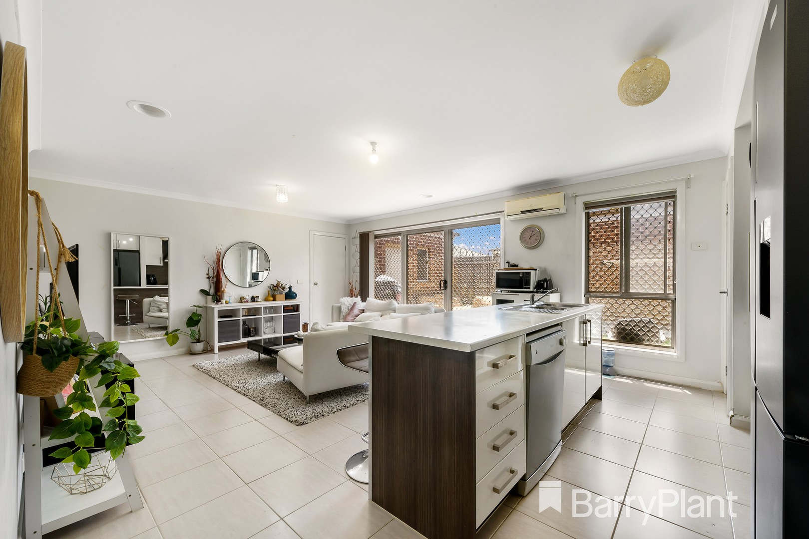 1/706 High Street, Melton West, VIC 3337, Melton West - Thumbnail 3