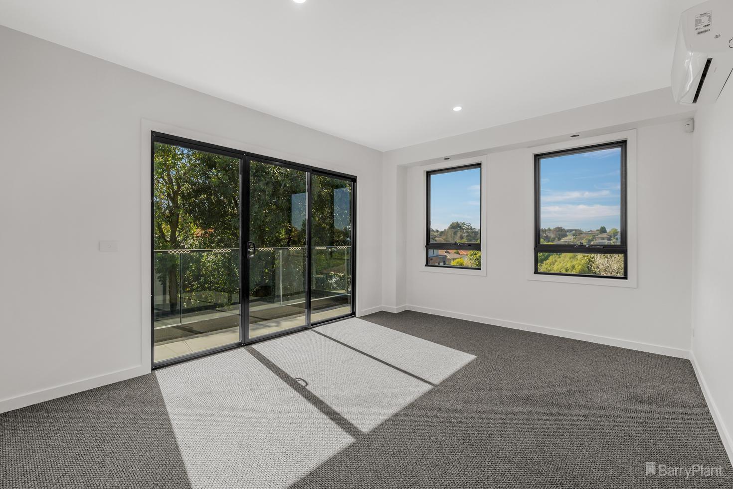1/71 Blackburn Road, Doncaster East, VIC 3109, Doncaster East - Thumbnail 4