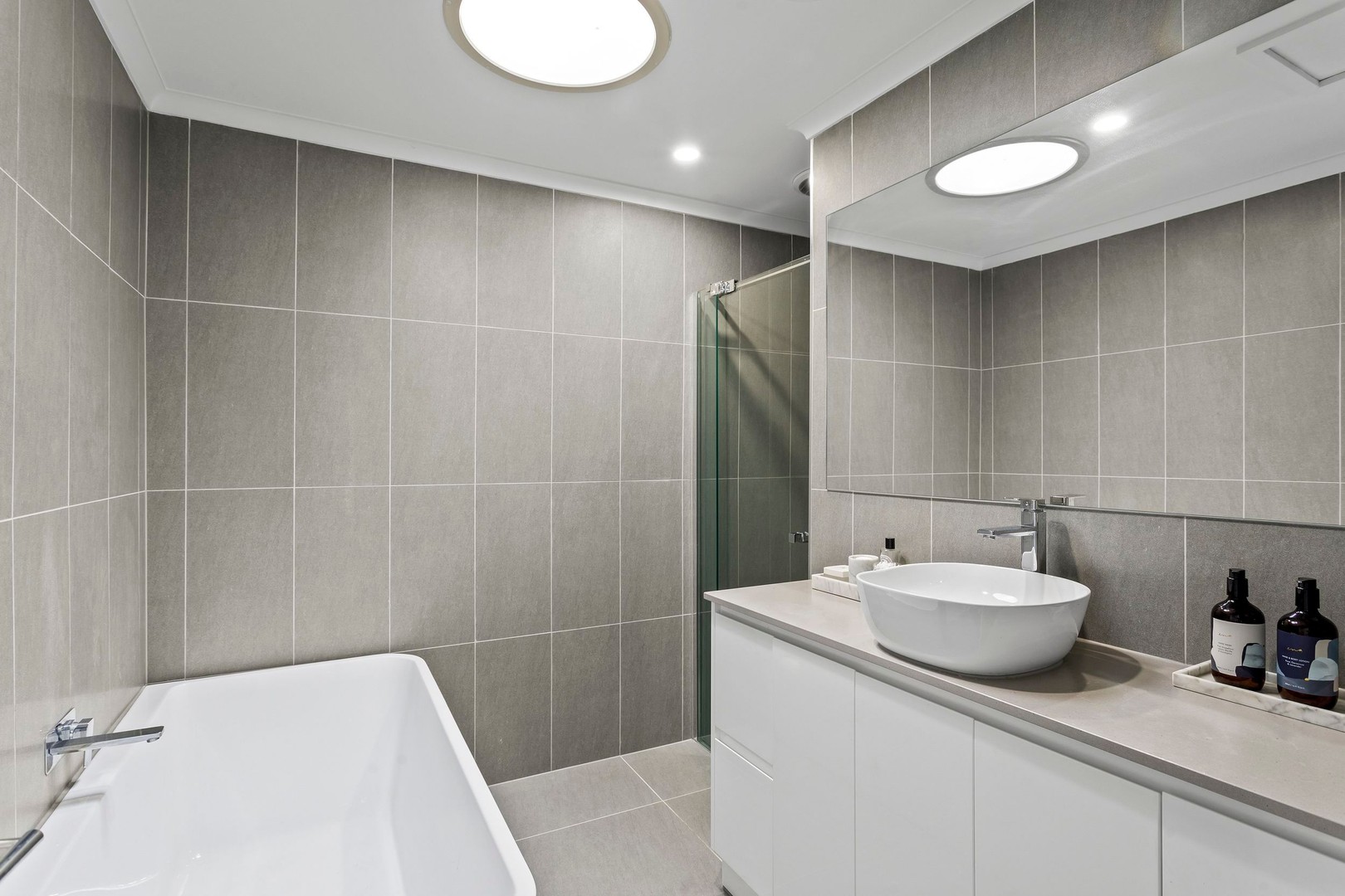 1/72-74 Parer Road, Airport West, VIC 3042, Airport West - Thumbnail 8