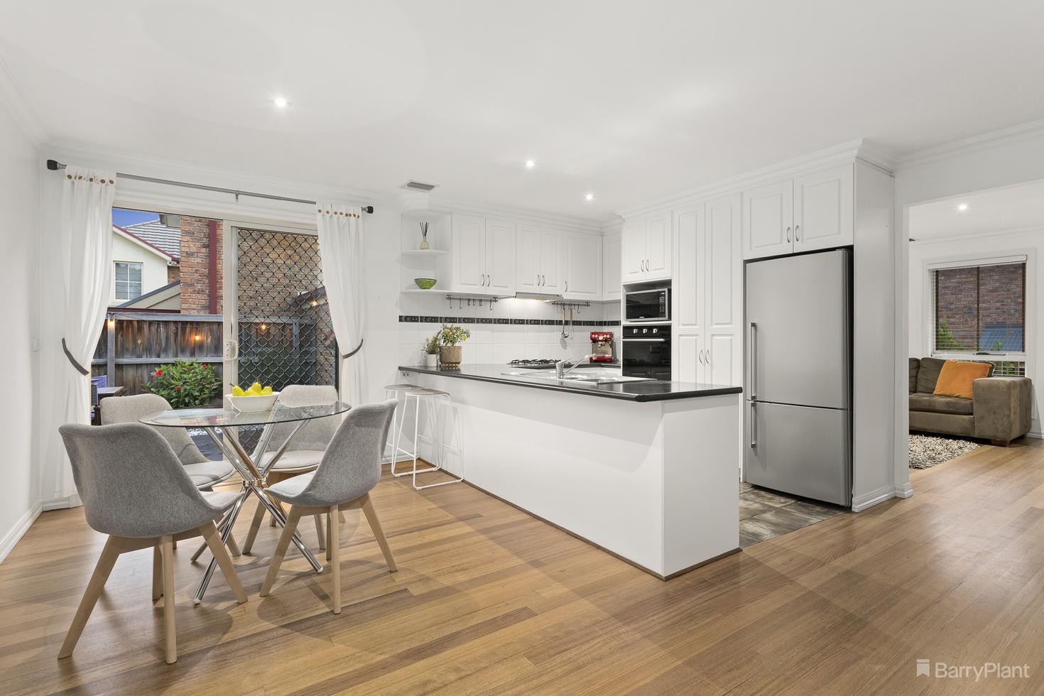 1/72 Bridge Street, Eltham, VIC 3095, Eltham - Thumbnail 3