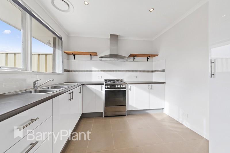 1/76 Marshall Avenue, St Albans, VIC 3021, St Albans - Thumbnail 2