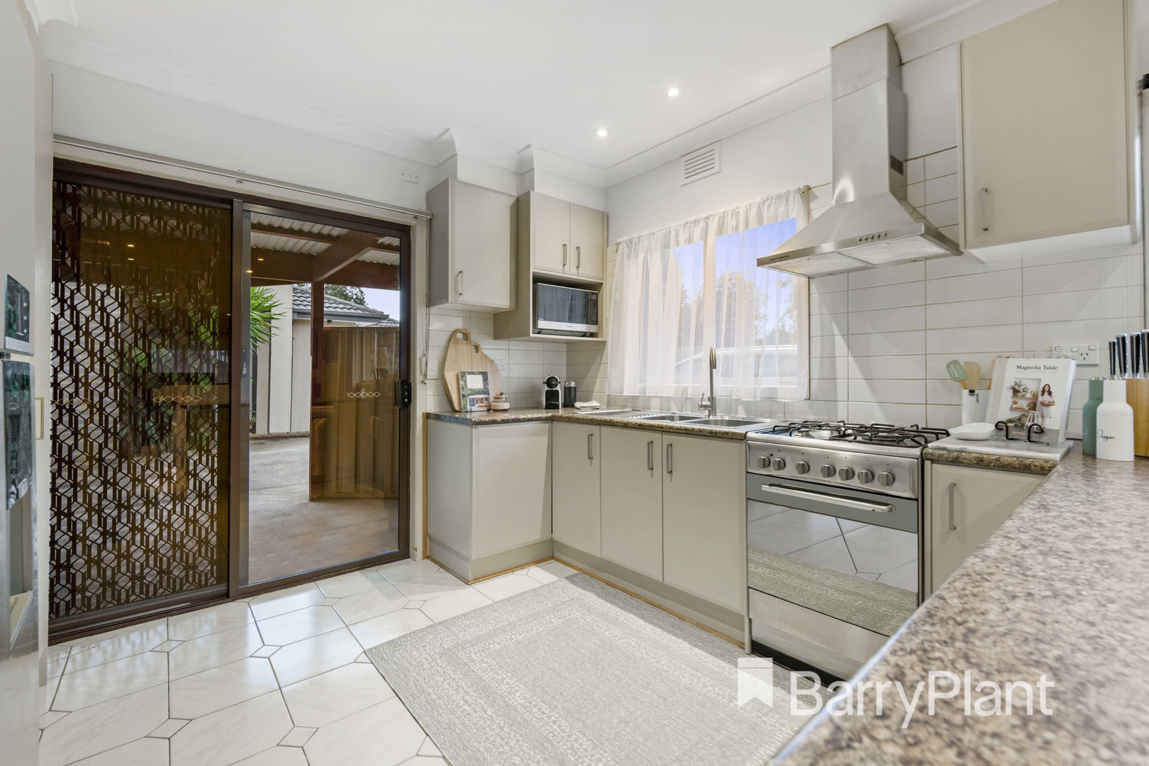 1/77 Errington Road, St Albans, VIC 3021, St Albans - Thumbnail 7