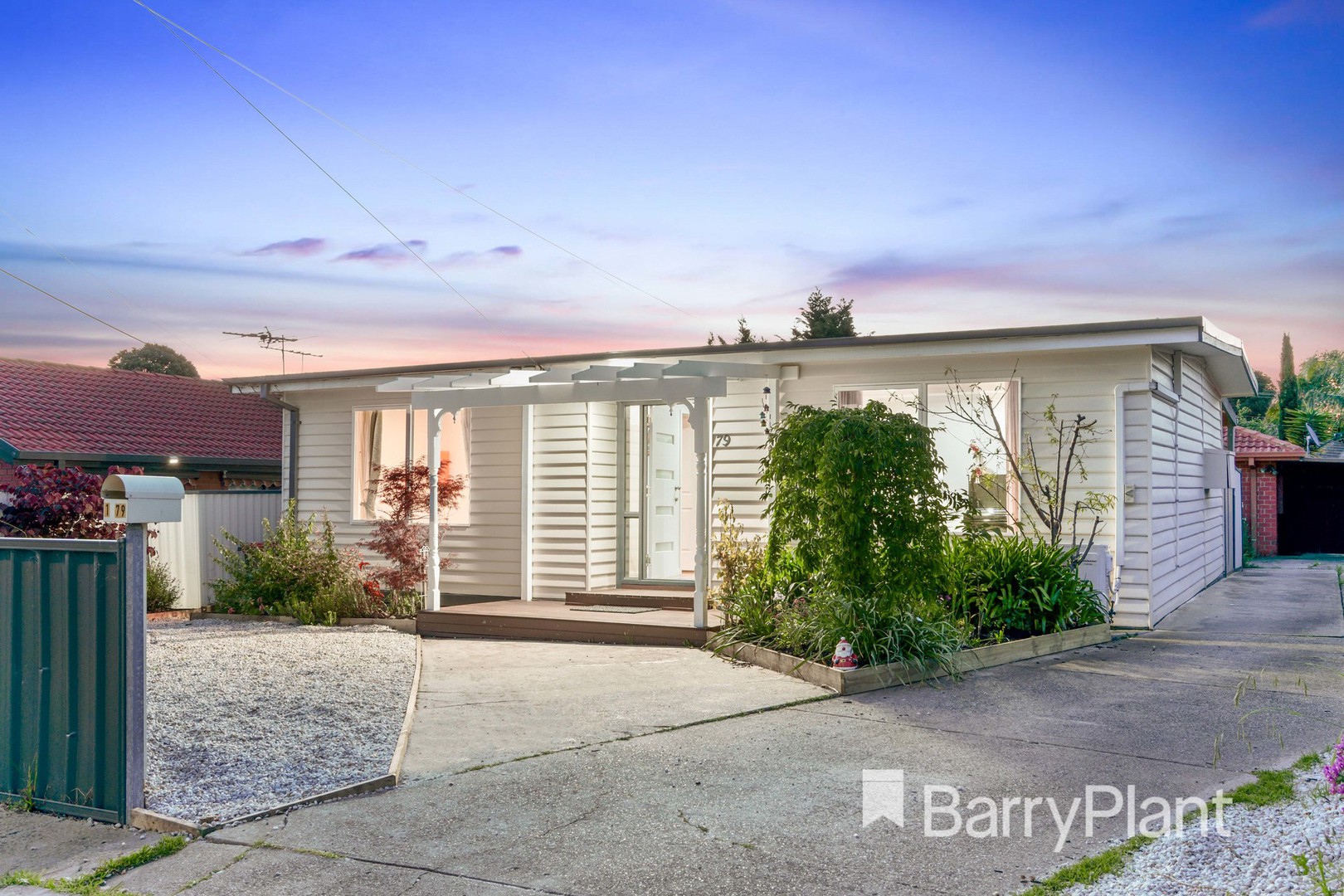 1/79 Avondale Avenue, St Albans, VIC 3021