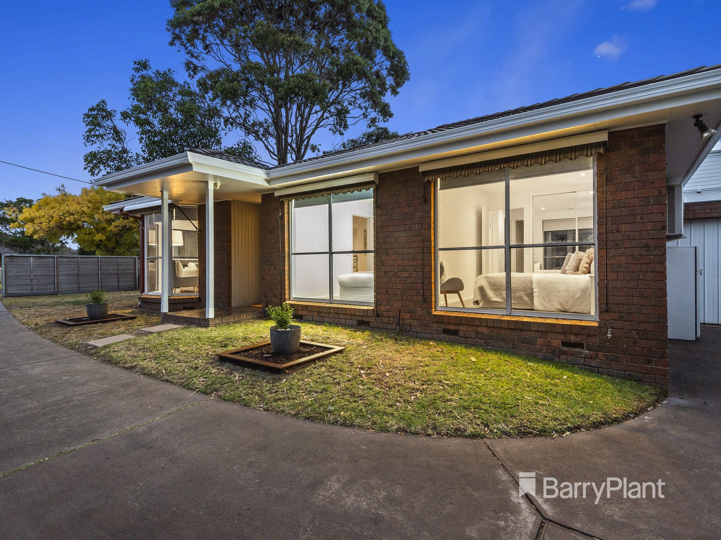 1/8 Beatty Parade, Mornington, VIC 3931 - Thumbnail 2 - 14/04/2022