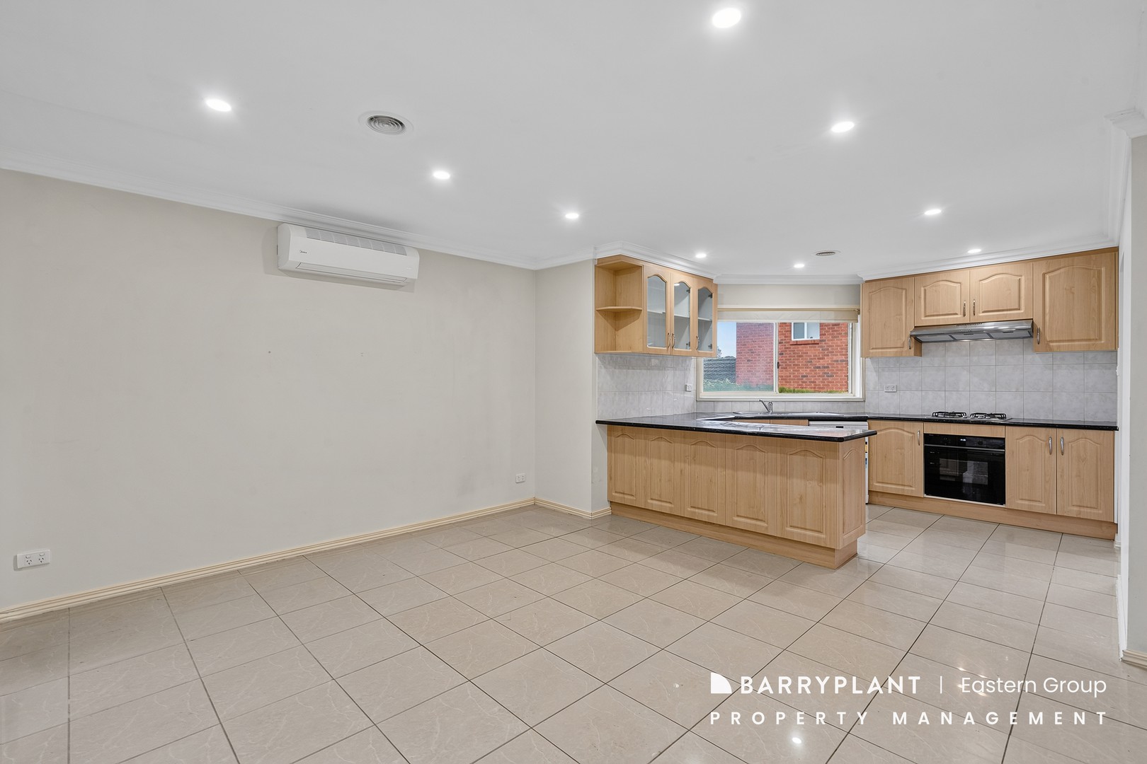 1/8 Bellara Street, Doncaster, VIC 3108 - Thumbnail 2 - 22/06/2026