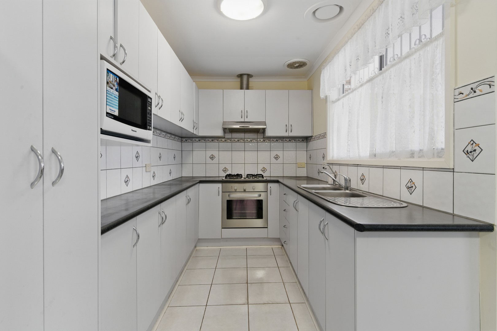 1/8 Bickley Court, Sunshine West, VIC 3020, Sunshine West - Thumbnail 3