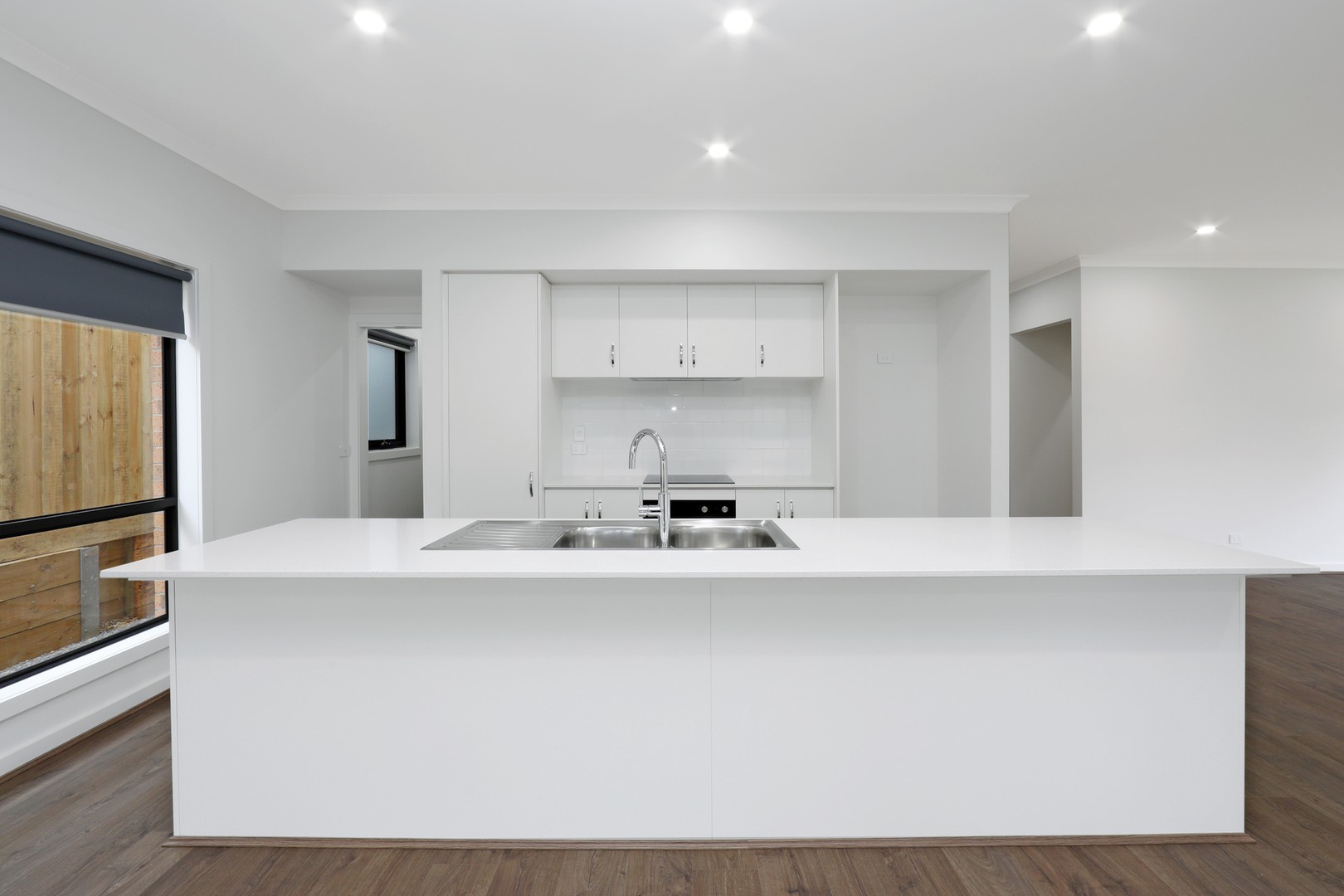1/8 Bimbadeen Court, Bayswater, VIC 3153 - Thumbnail 1 - 30/09/2026