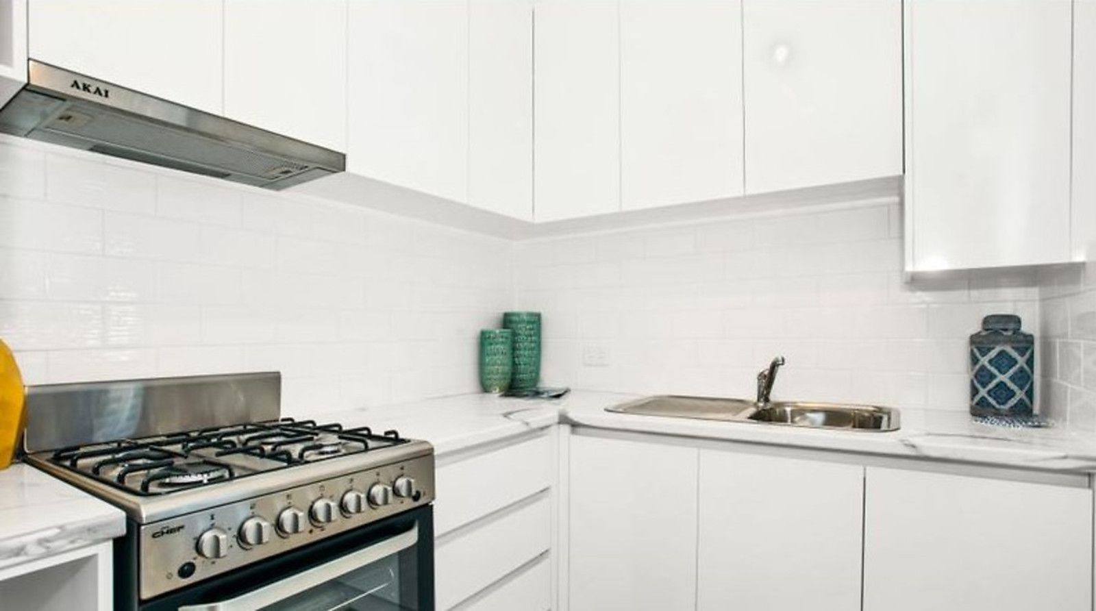 1/8 Glass Street, Essendon, VIC 3040 - Thumbnail 2 - 27/10/2021
