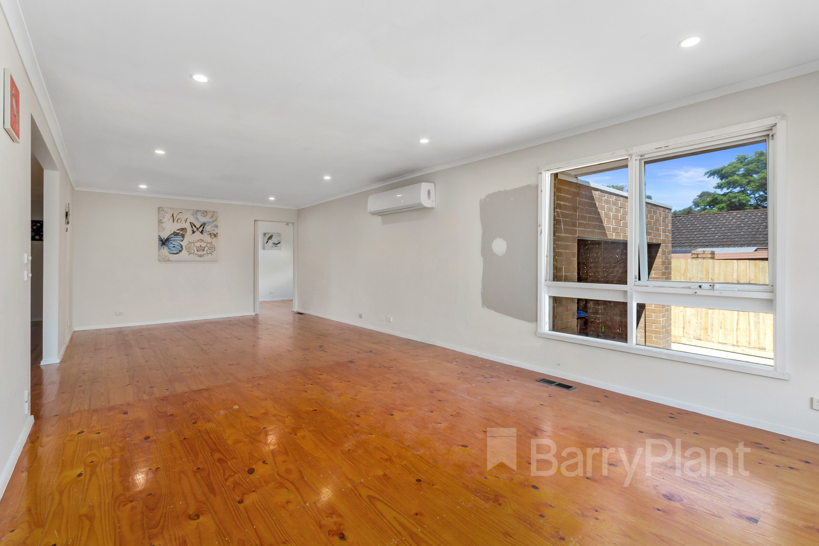 1/8 Helpmann Street, Wantirna South, VIC 3152, Wantirna South - Thumbnail 2