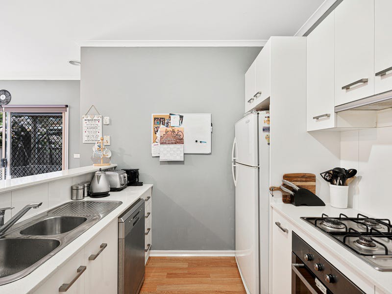 1/8 Hopetoun Street, Mitcham, VIC 3132, Mitcham - Thumbnail 2