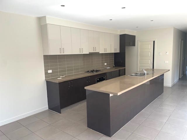 1/8 Jardine Drive, Fraser Rise, VIC 3336, Fraser Rise - Thumbnail 3