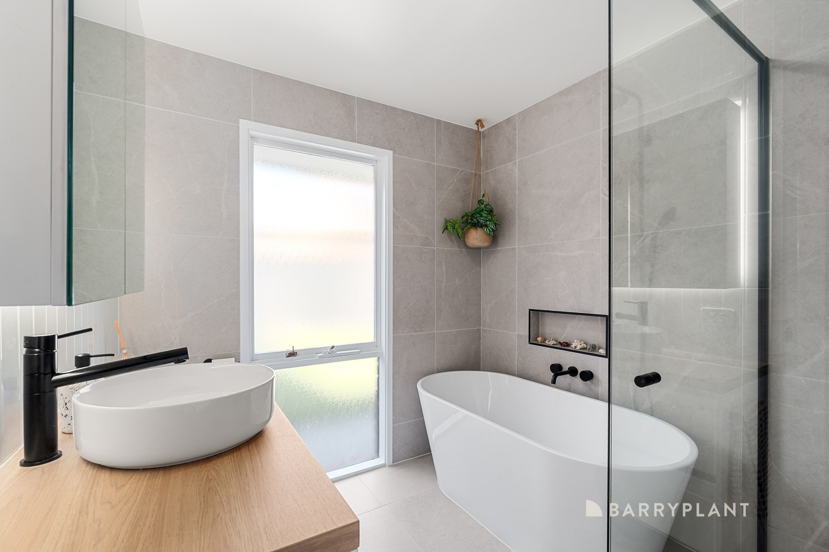 1/8 Orsett Court, Mill Park, VIC 3082, Mill Park - Thumbnail 5