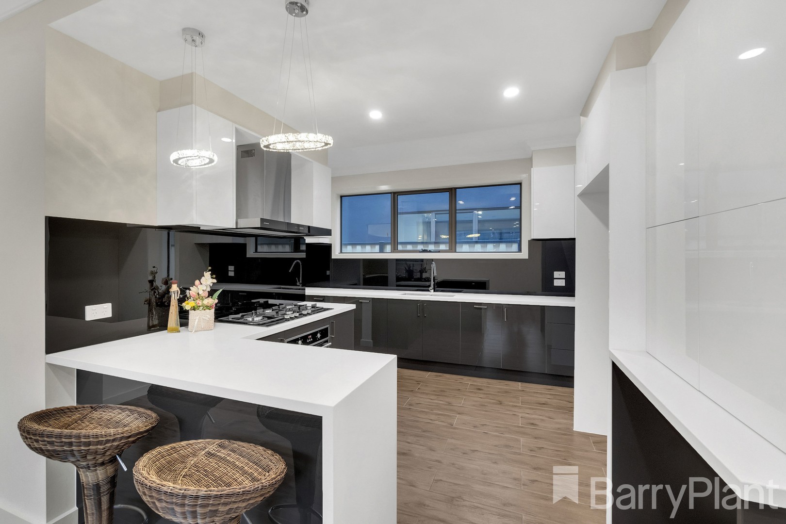 1/8 Parkhill DriveAshwood, VIC 3147, Ashwood - Thumbnail 4