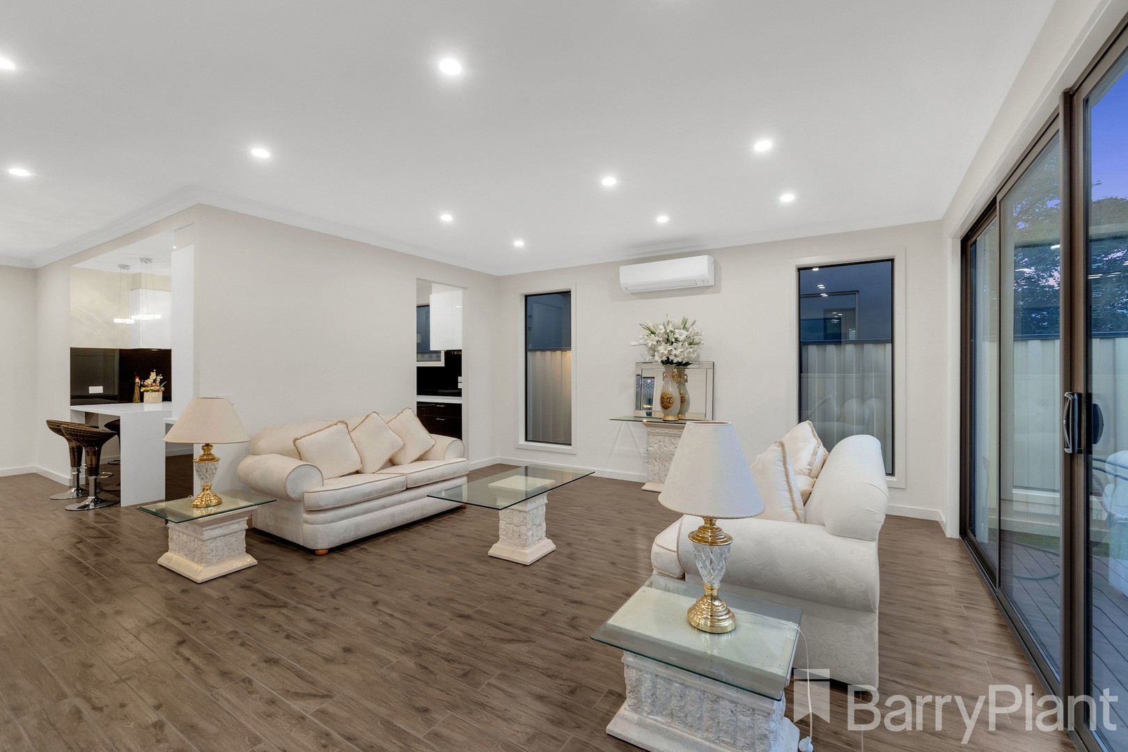 1/8 Parkhill DriveAshwood, VIC 3147, Ashwood - Thumbnail 6
