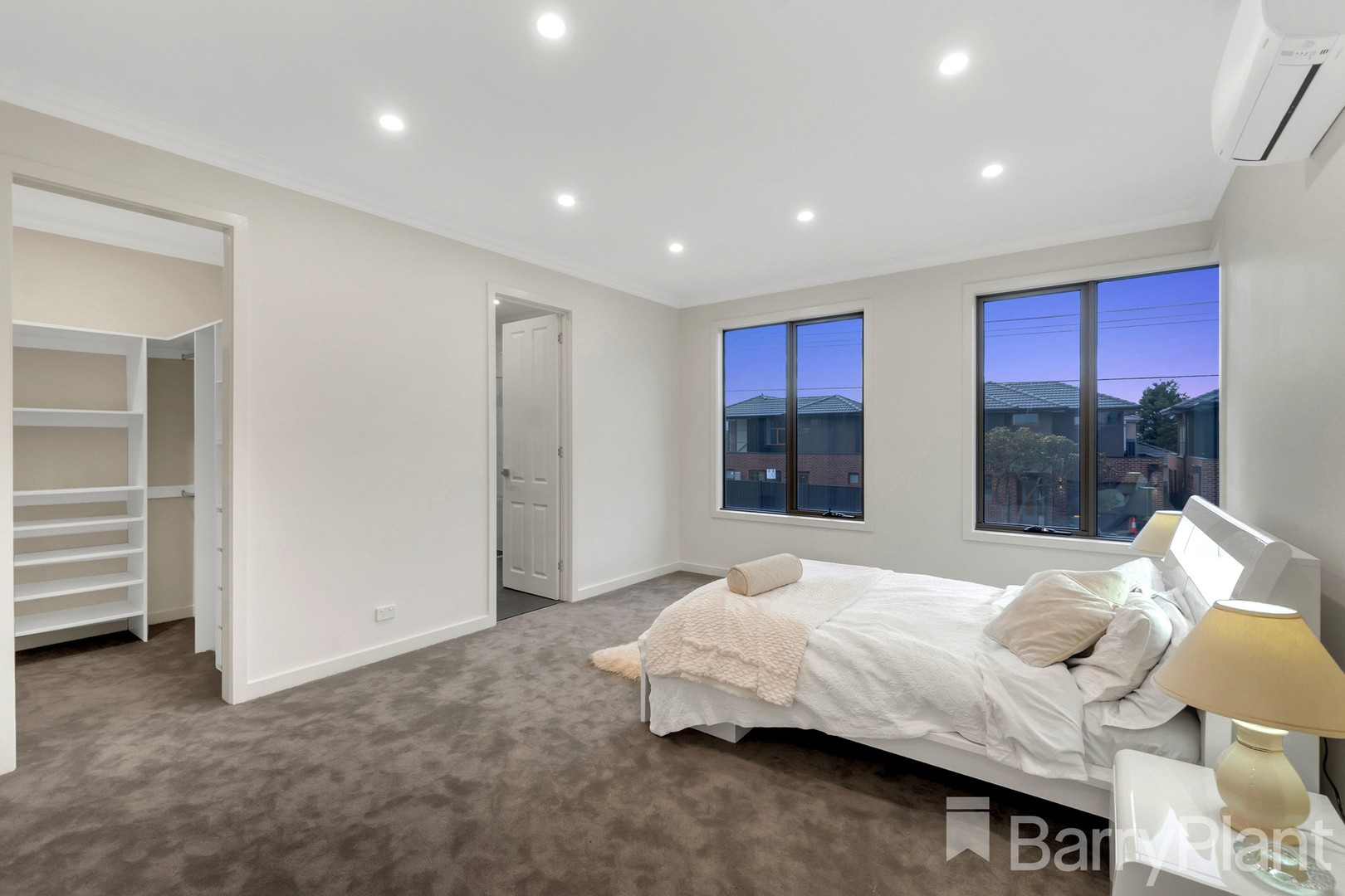 1/8 Parkhill DriveAshwood, VIC 3147, Ashwood - Thumbnail 8